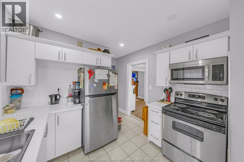982 Elm Avenue Property Photo 12