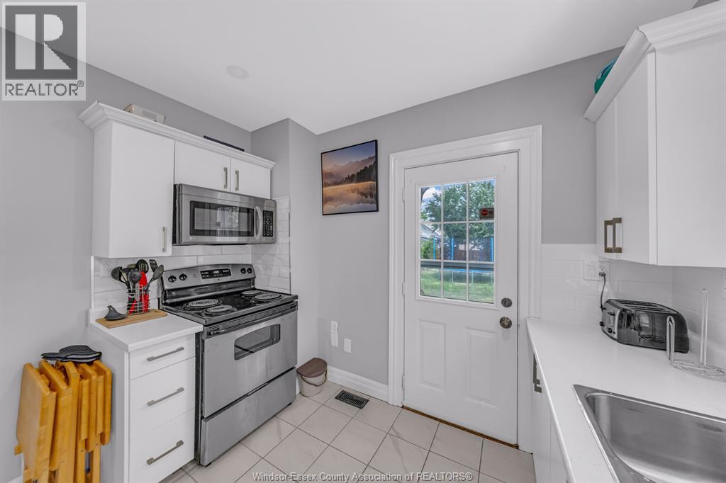 982 Elm Avenue Property Photo 13