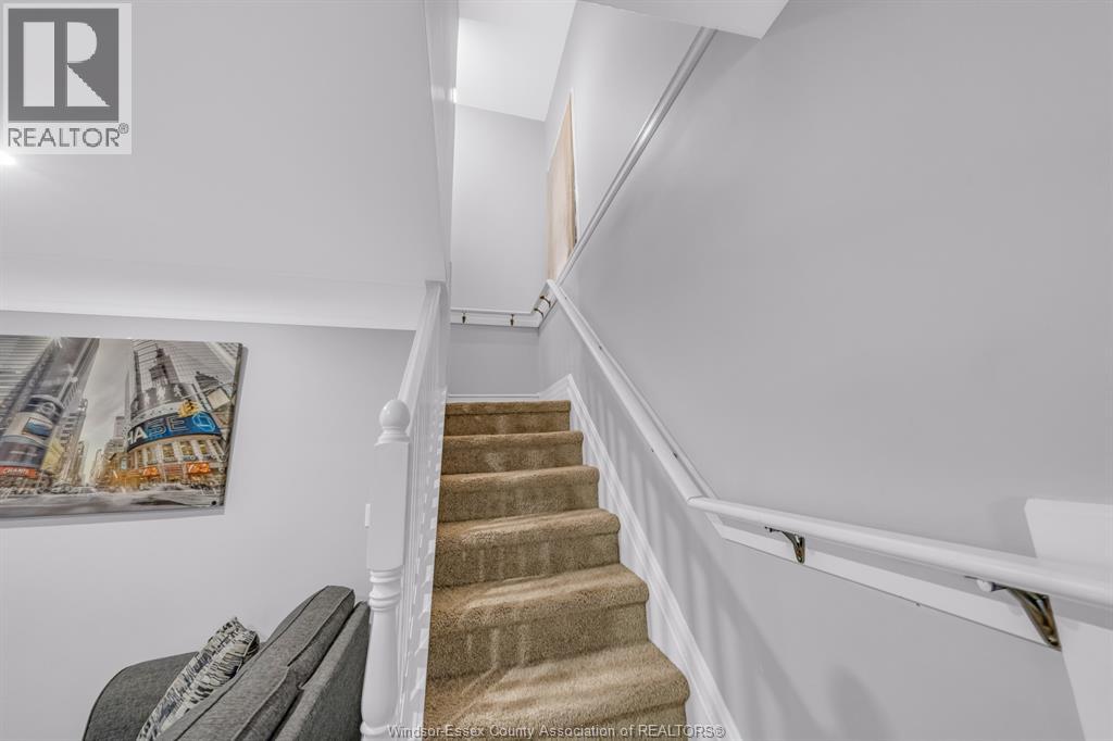 982 Elm Avenue Property Photo 14