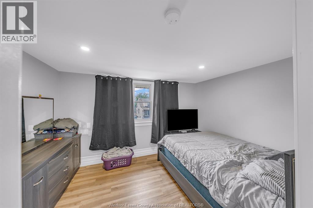 982 Elm Avenue Property Photo 15