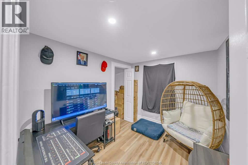 982 Elm Avenue Property Photo 17