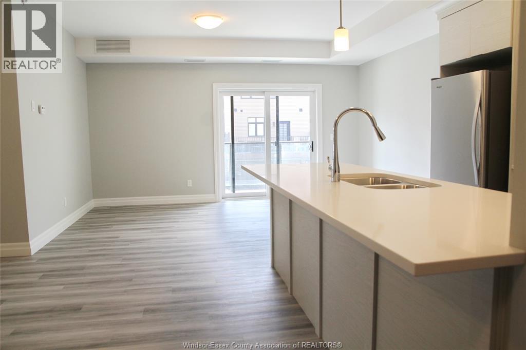 728 Brownstone Drive Unit# 202 Property Photo 4
