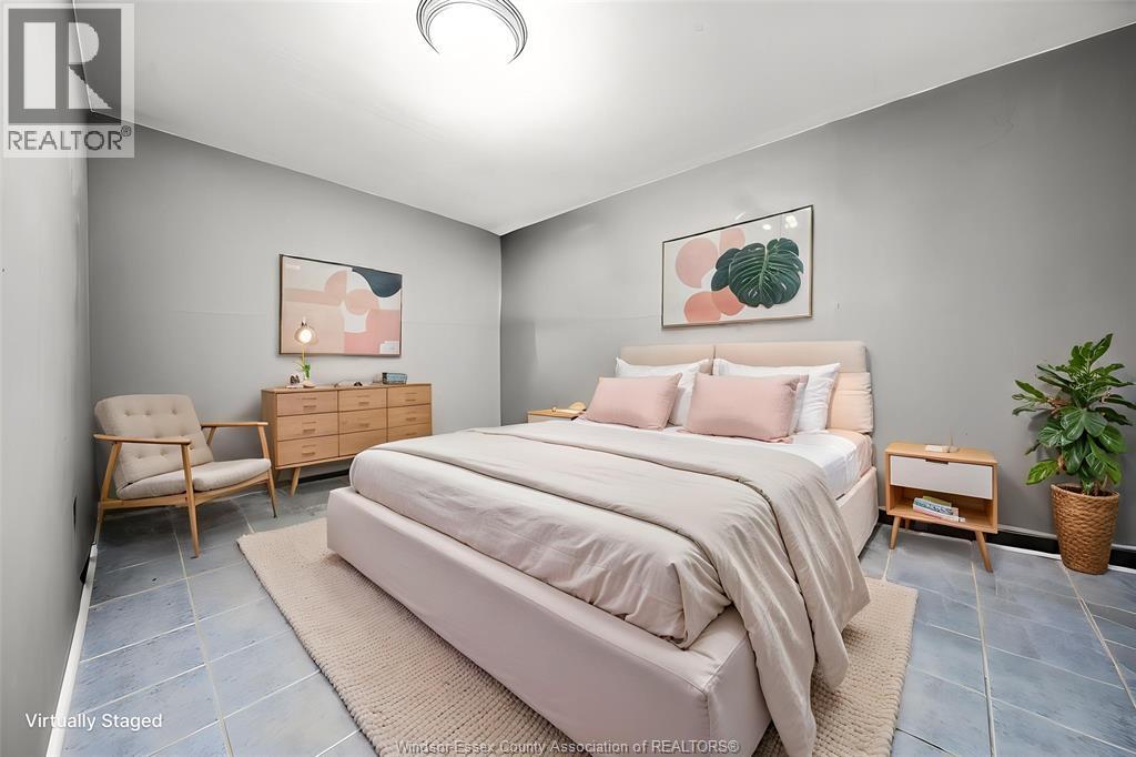 756 Brant Street Property Photo 24