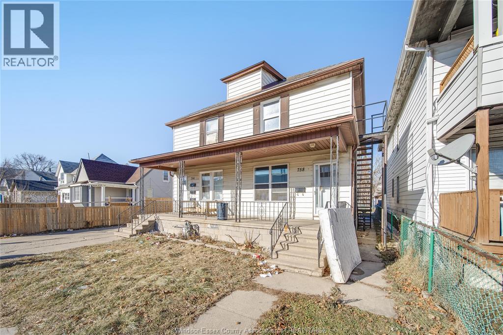 756 Brant Street Property Photo 2