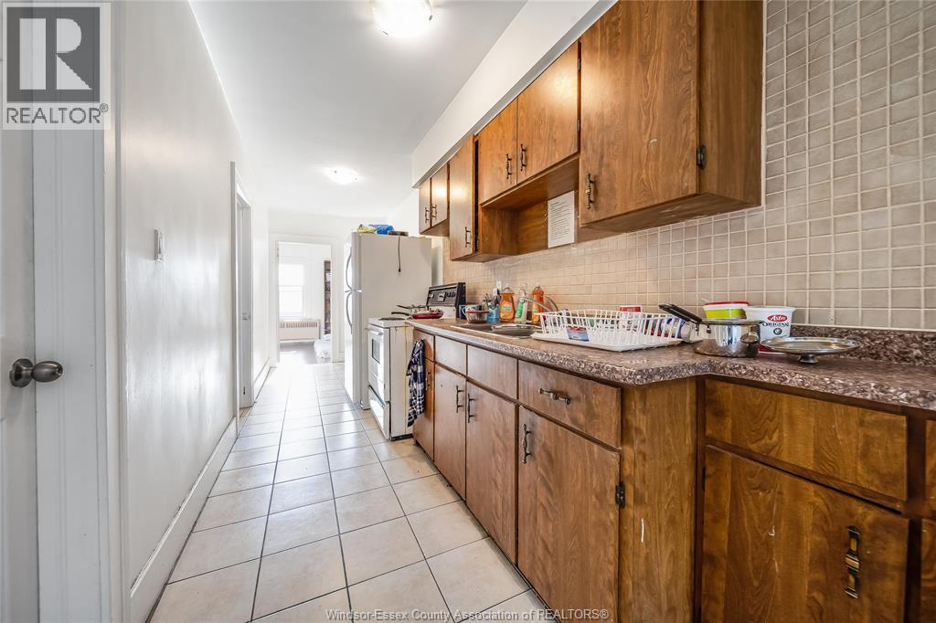 756 Brant Street Property Photo 18