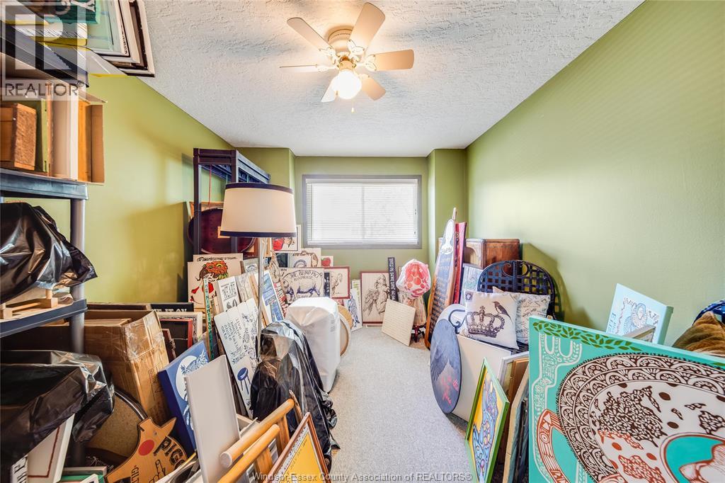 5492 Lassaline Ave #4 Property Photo 15