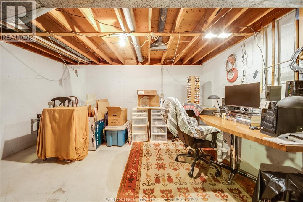 5492 Lassaline Ave #4 Property Photo 20