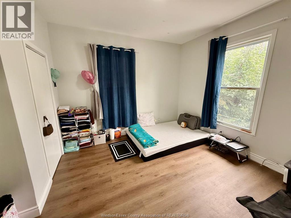 722 Dougall Avenue Unit# Main Property Photo 4