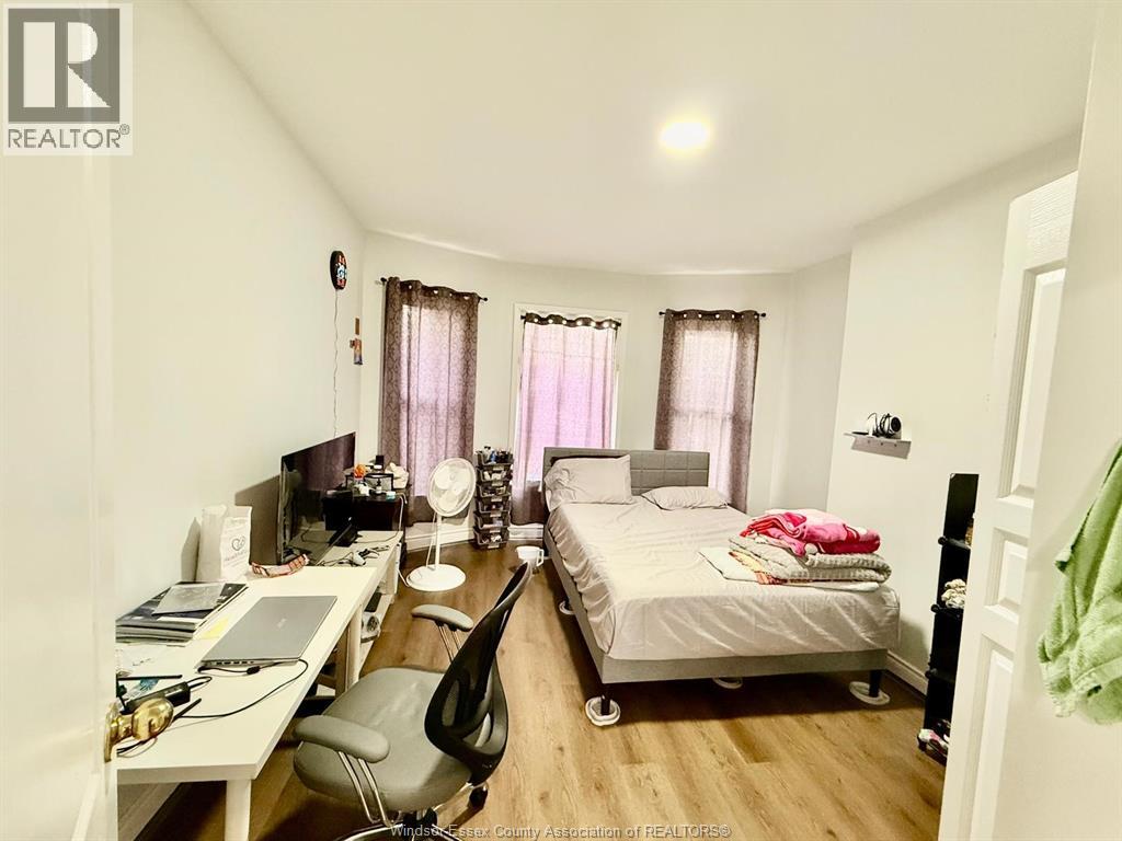 722 Dougall Avenue Unit# Main Property Photo 7