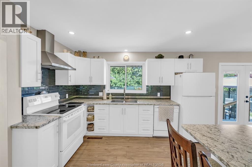 22 Danforth Property Photo 7