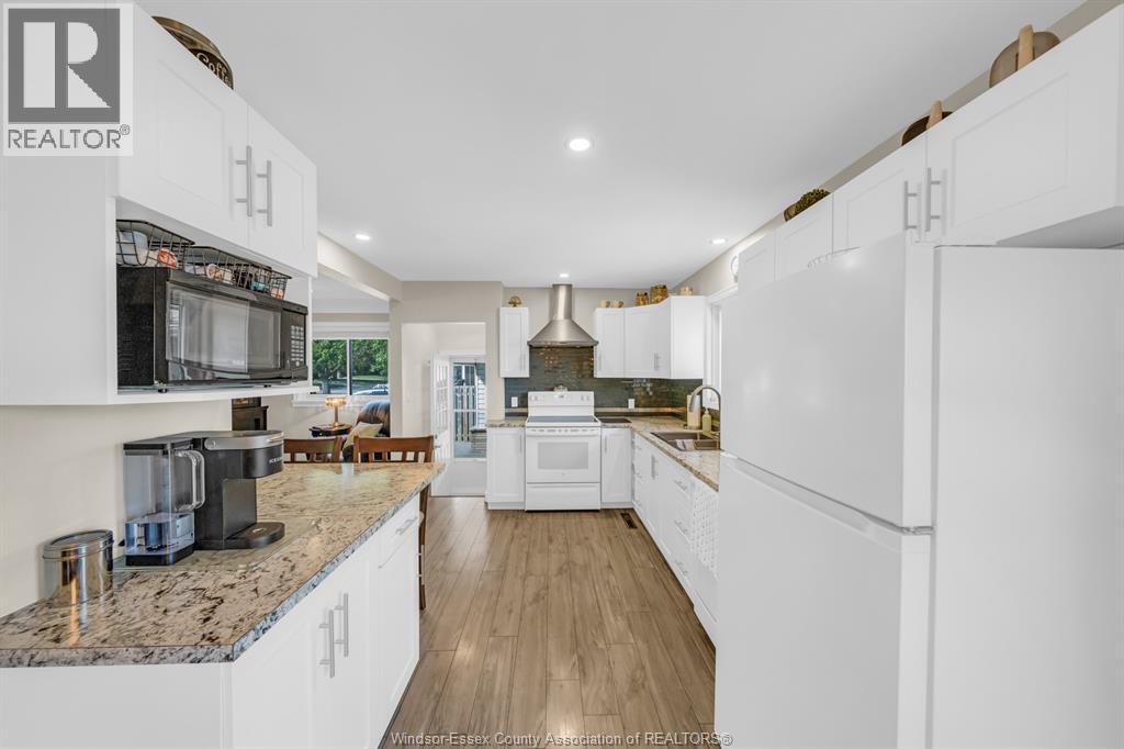 22 Danforth Property Photo 10