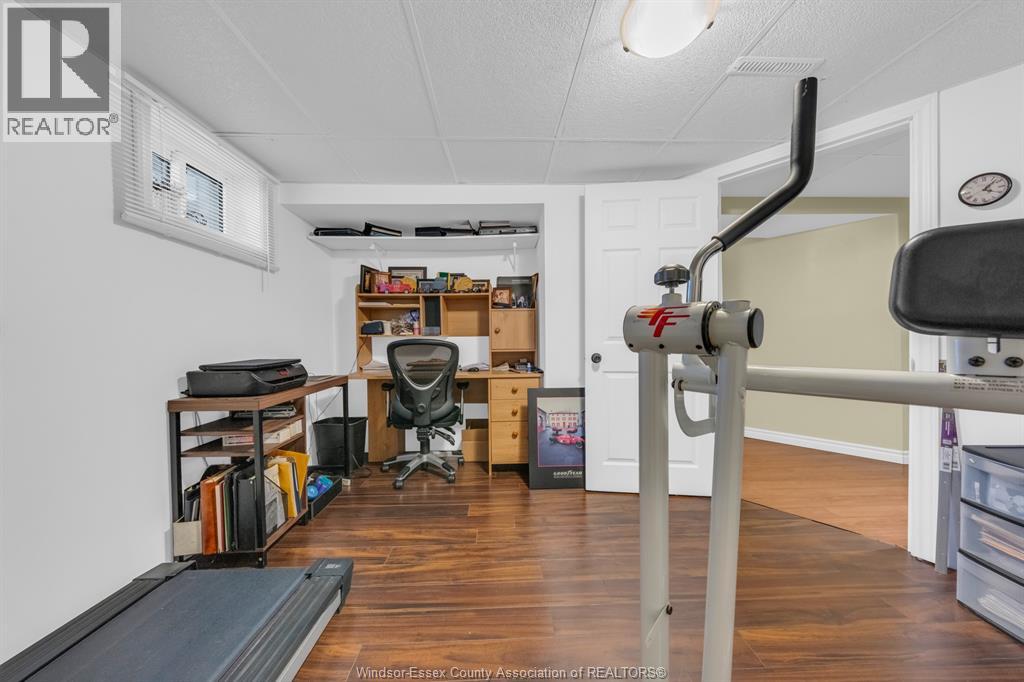 22 Danforth Property Photo 30