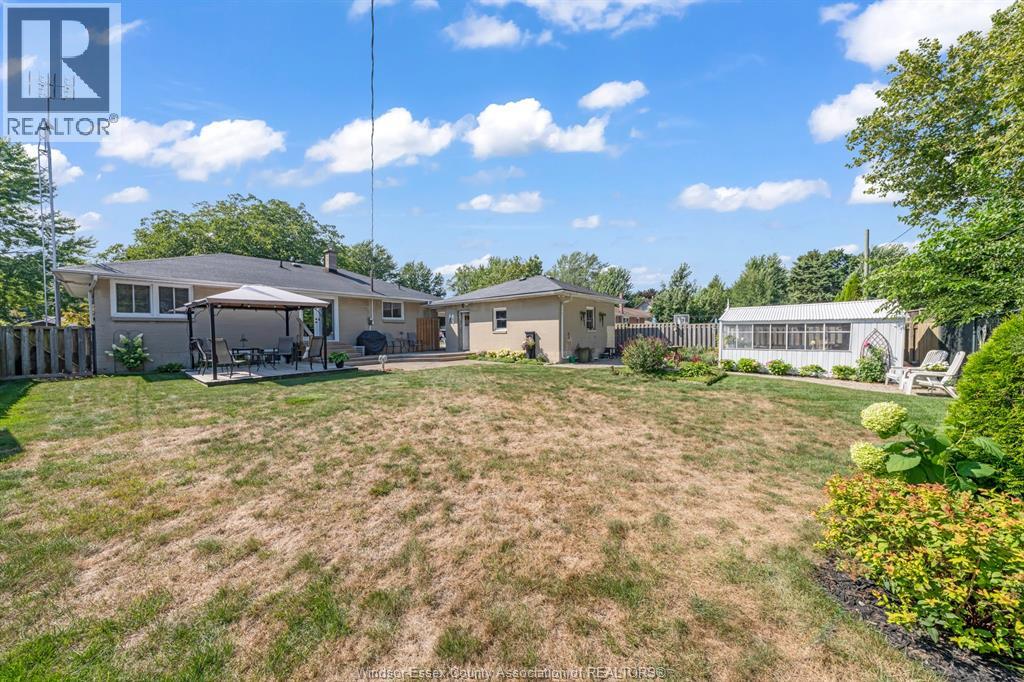 22 Danforth Property Photo 39