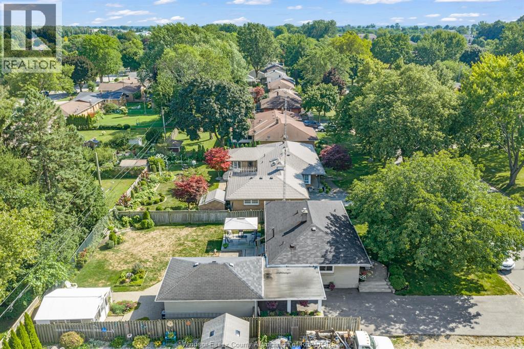 22 Danforth Property Photo 48