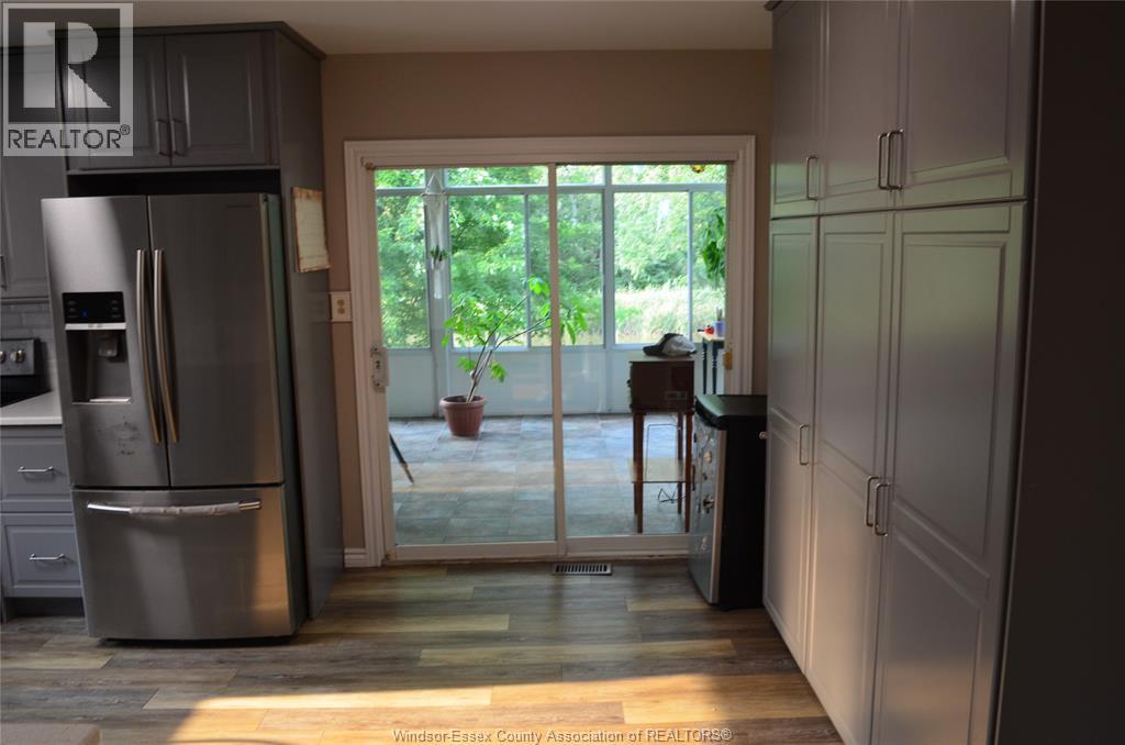 1270 Woodmont Crescent Property Photo 13