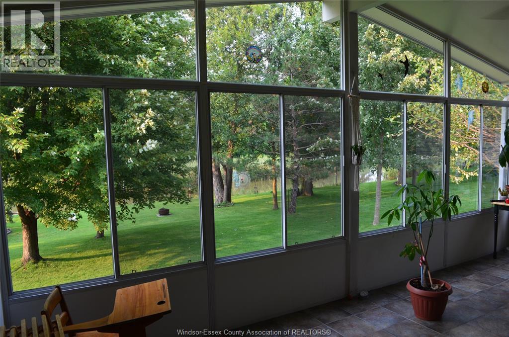 1270 Woodmont Crescent Property Photo 47