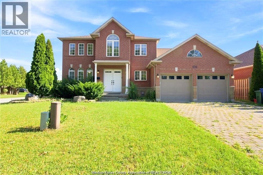 936 North Talbot Road Property Photo 1