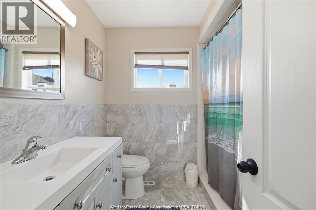 936 North Talbot Road Property Photo 18