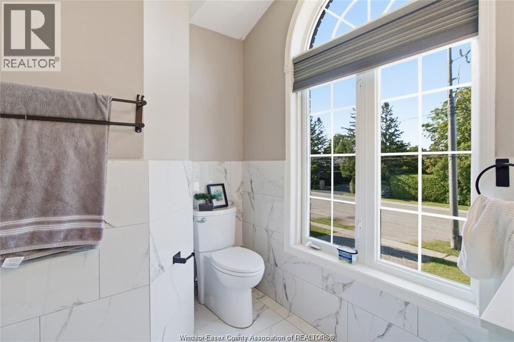 936 North Talbot Road Property Photo 21