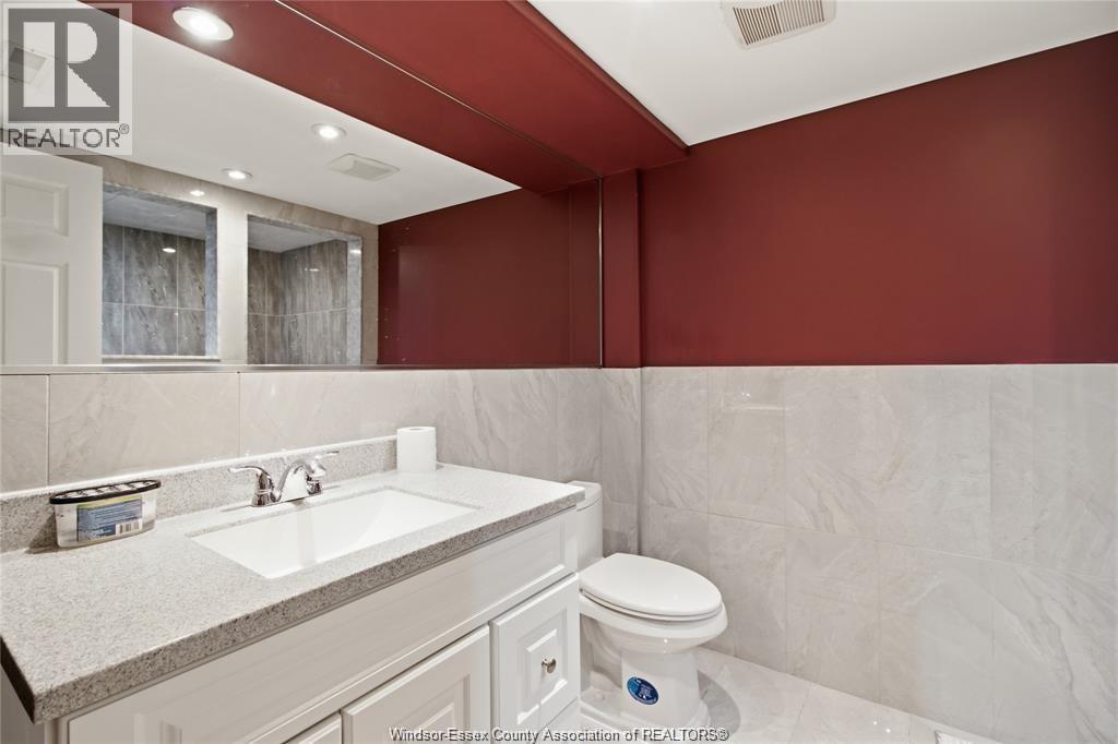 936 North Talbot Road Property Photo 28