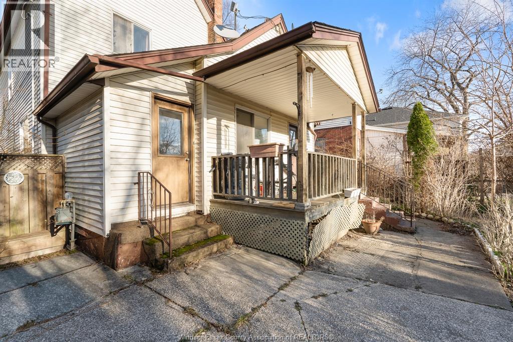 497 Caron Avenue Property Photo 12