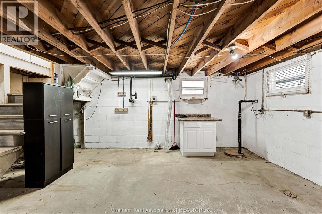 864 Mcnaughton Avenue East Property Photo 30