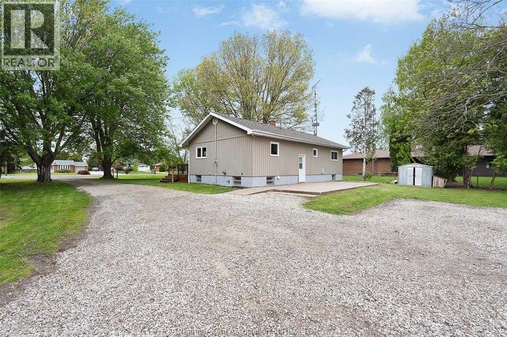 864 Mcnaughton Avenue East Property Photo 34