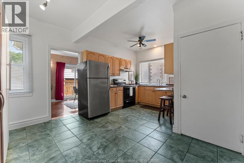 1437 Windermere Property Photo 9