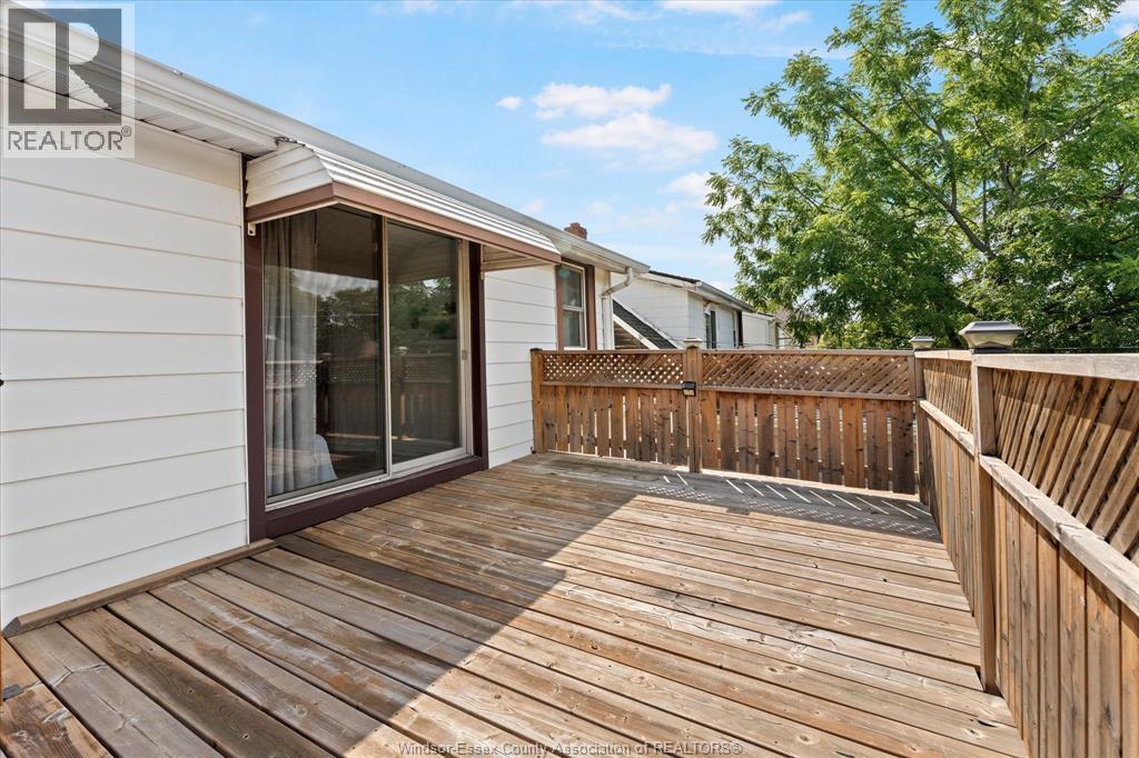 1437 Windermere Property Photo 24