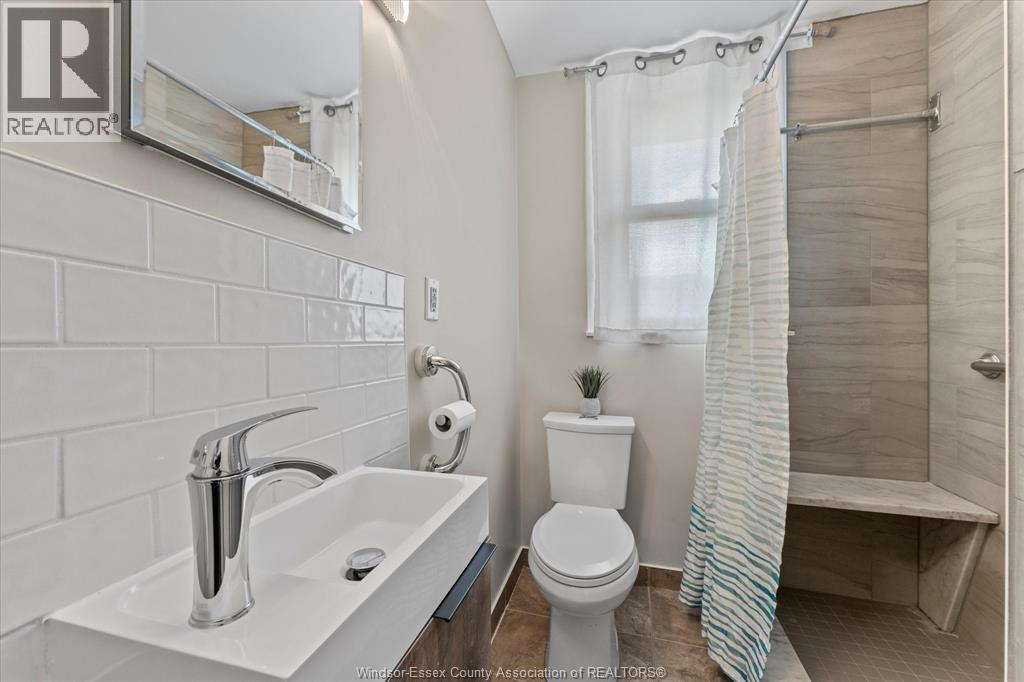 1437 Windermere Property Photo 26