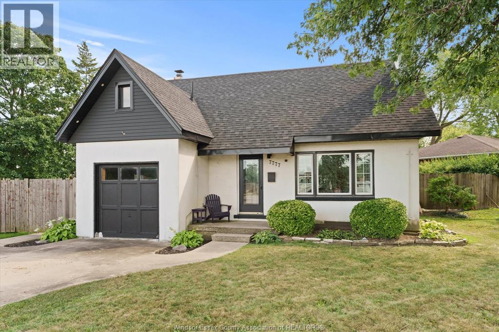 7777 CEDARVIEW Property Photo 1