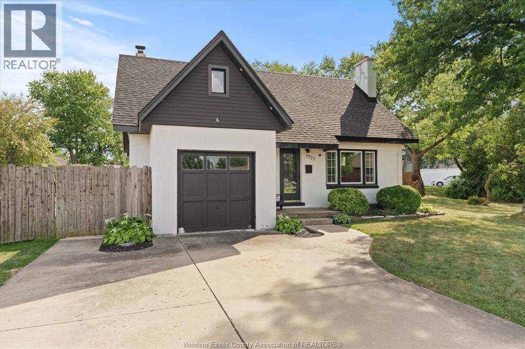 7777 Cedarview Property Photo 3