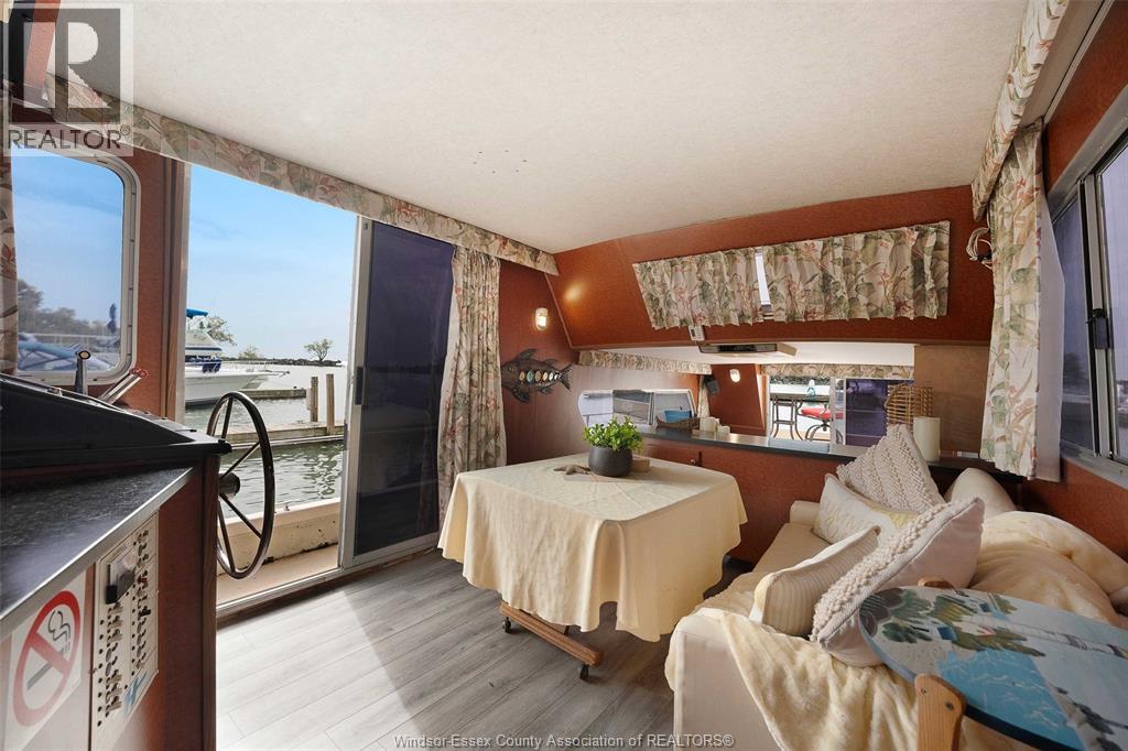 100 Jackson Street Property Photo 27