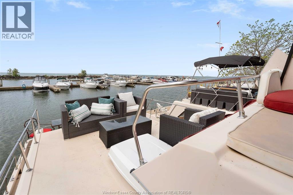100 Jackson Street Property Photo 29