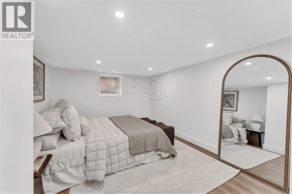 994 Isabelle Property Photo 22
