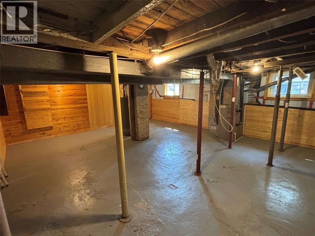 273 Emma Street Property Photo 16