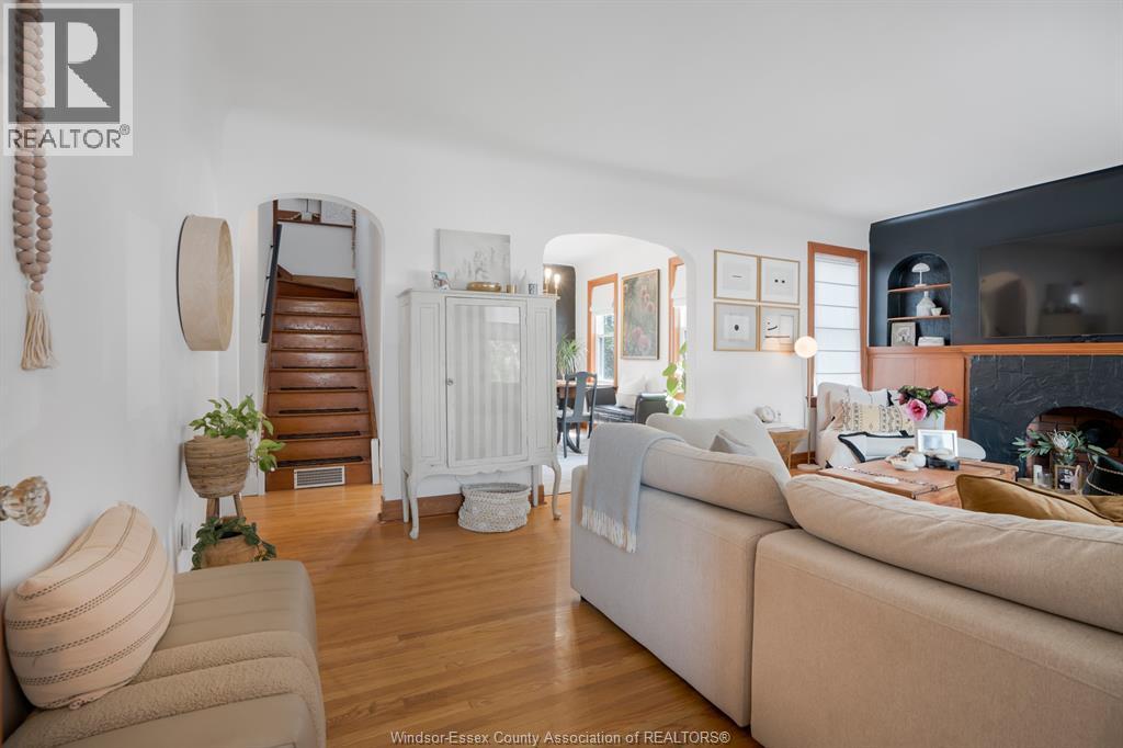 11 College Property Photo 10