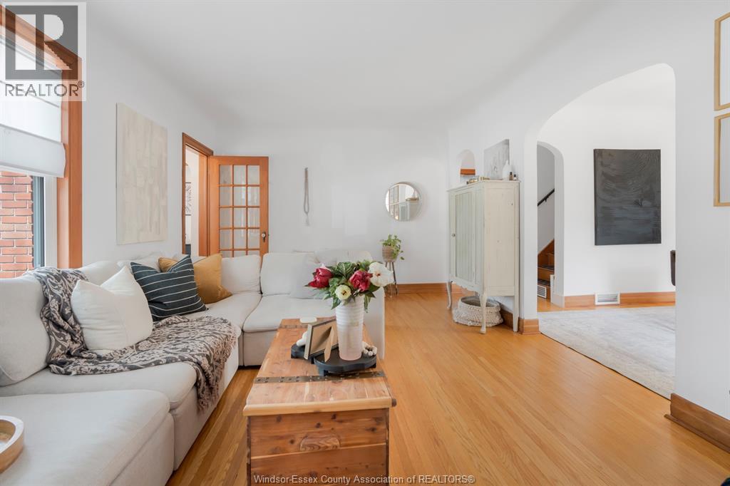 11 College Property Photo 18