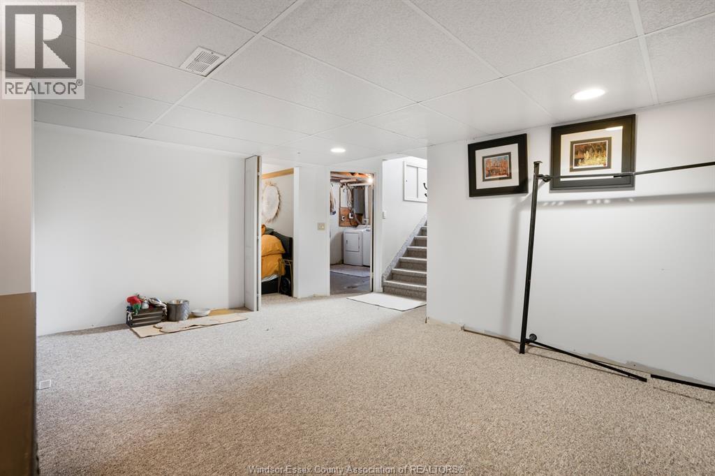11 College Property Photo 31