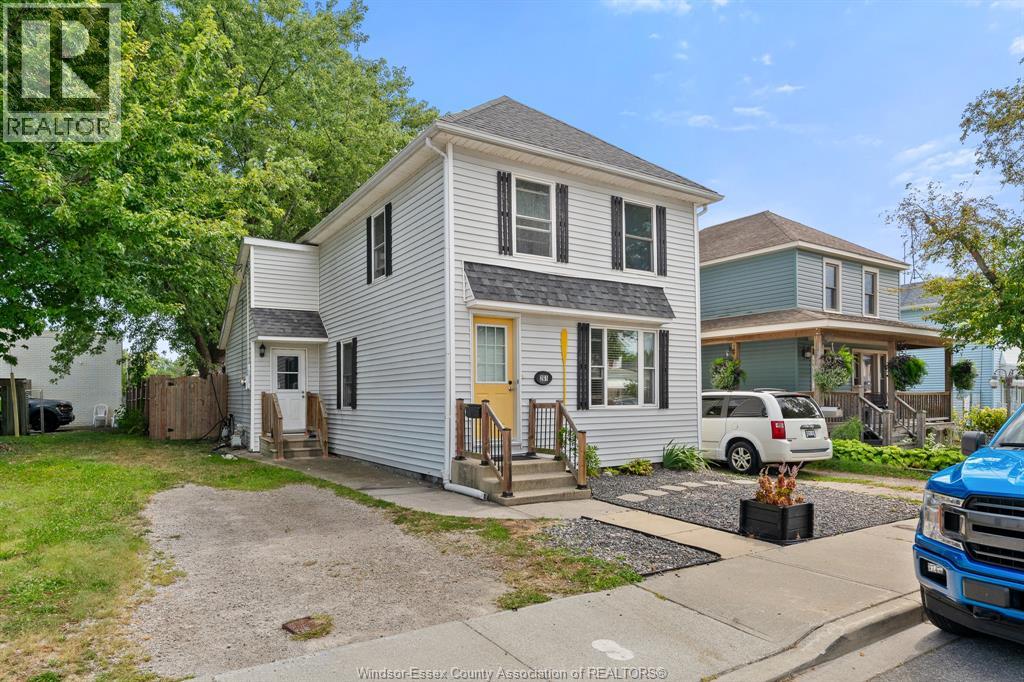 261 Bathurst Street Property Photo 3