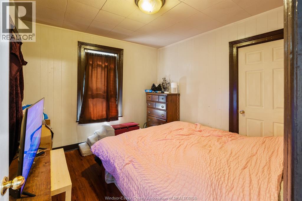 261 Bathurst Street Property Photo 17