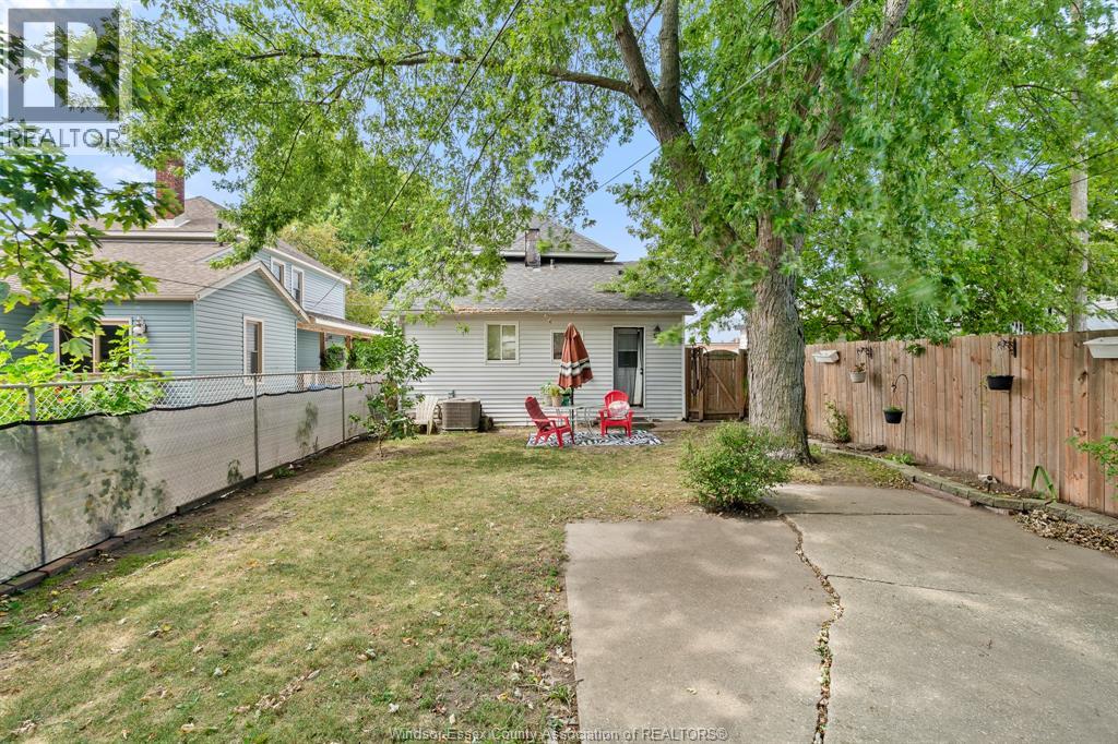 261 Bathurst Street Property Photo 28