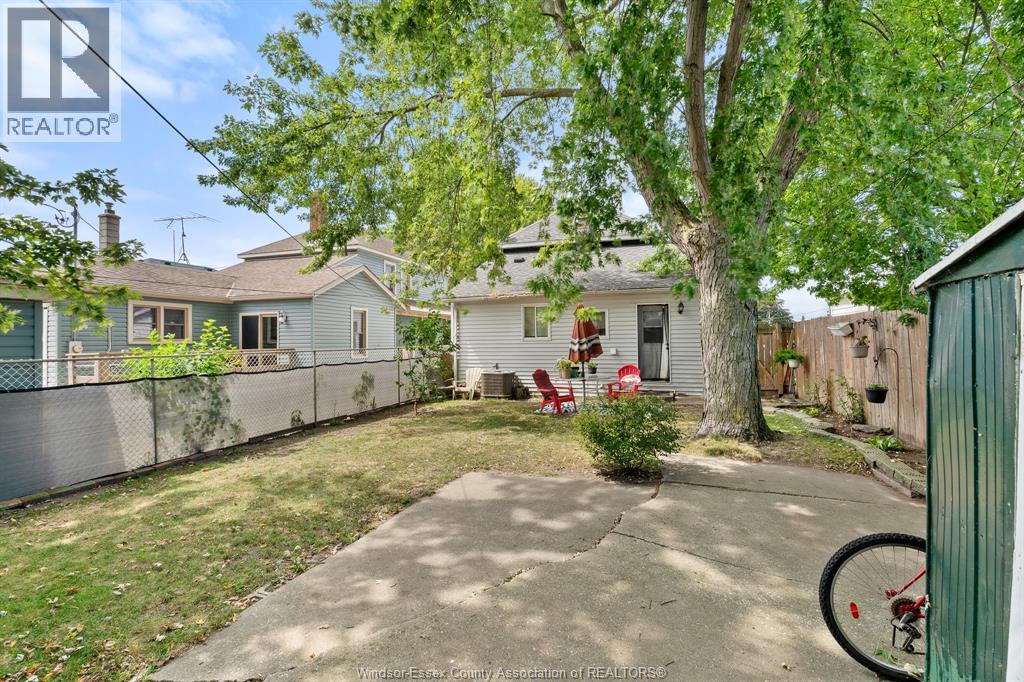 261 Bathurst Street Property Photo 29