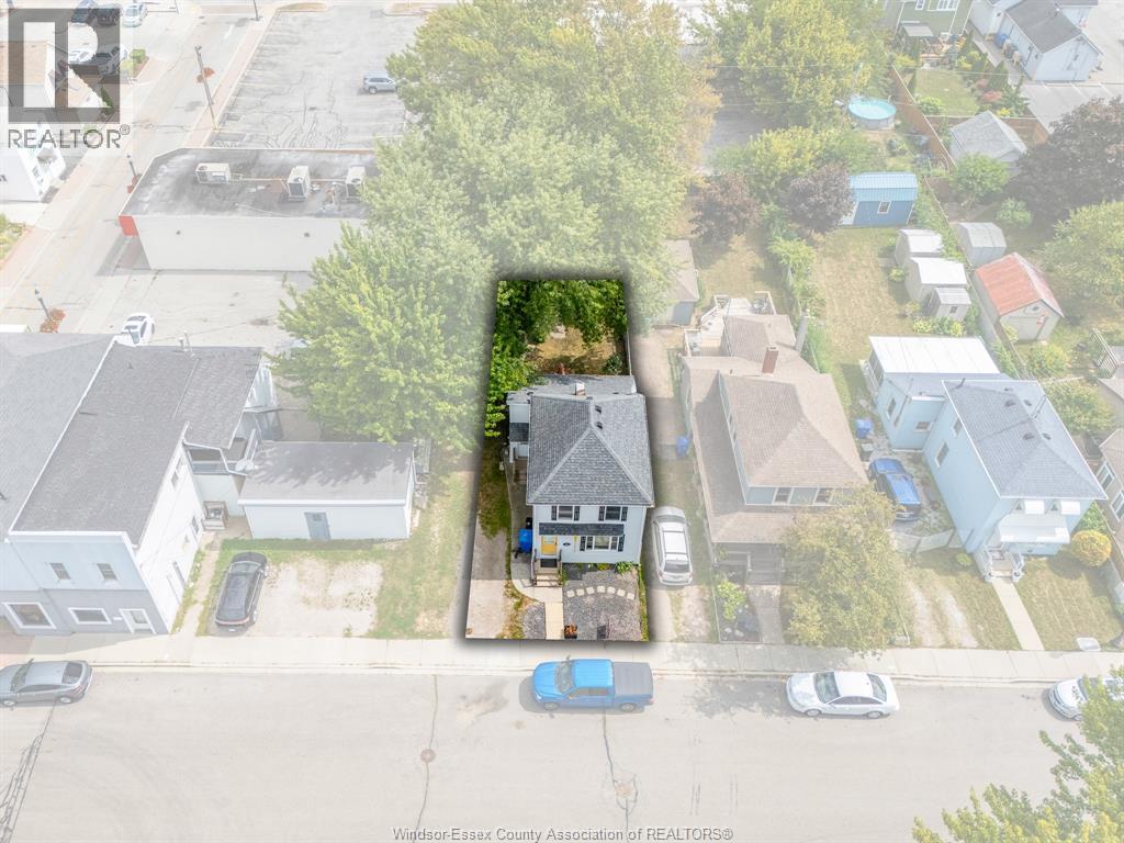 261 Bathurst Street Property Photo 35
