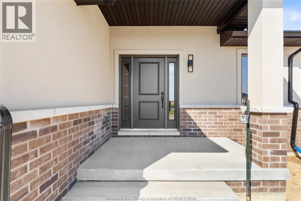 253 Angelo Property Photo 4