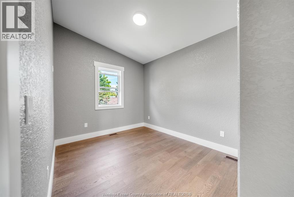 4360 St. Clair Parkway Property Photo 18
