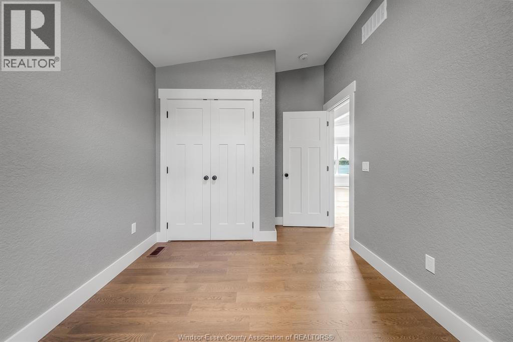4360 St. Clair Parkway Property Photo 19