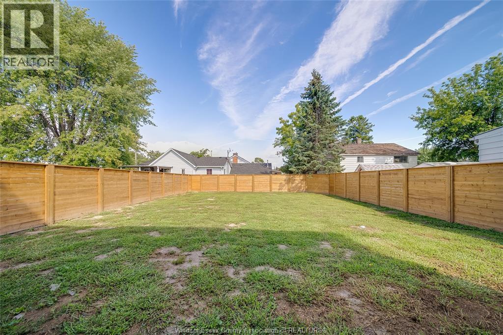 4360 St. Clair Parkway Property Photo 37