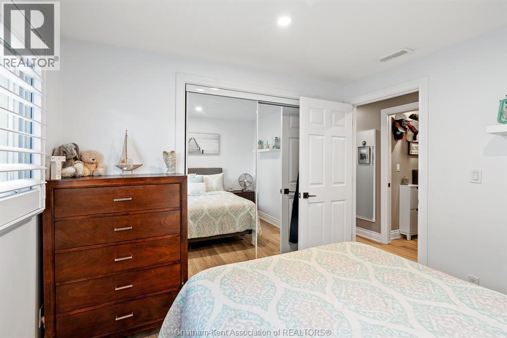 23 Sutton Court Property Photo 16