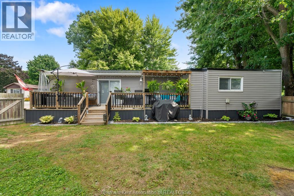 23 Sutton Court Property Photo 24